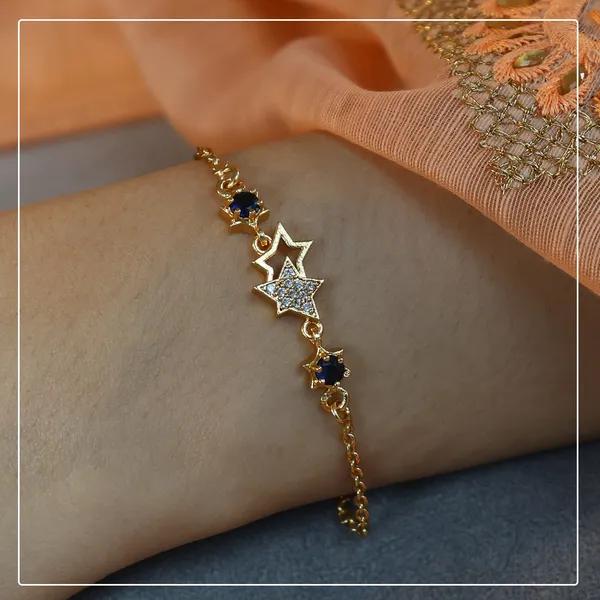 Tara_Bracelet_Minimal_Star_Design_Stone_Bracelet_for_Everyday_Wear_Pinak_Jewel