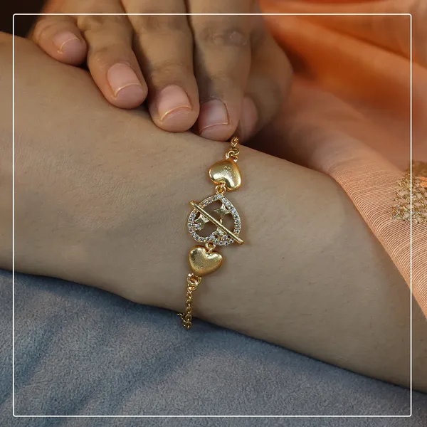 Ishani_Bracelet_Minimal_Star_Design_Stone_Bracelet_for_Everyday_Wear_Pinak_Jewel