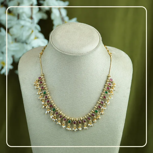 Divyasha_Necklace_with_Earrings_|_Delicate_Festive_Jewellery