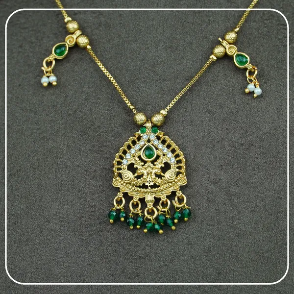 Everyday_Elegance_Necklace_by_Pinak_Jewel