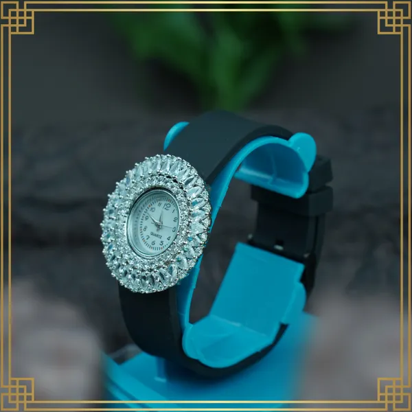 Dark_Green_Women'S_Dial_Analog_Round_Watch