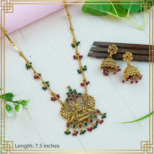 Shimmering_Beautiful_Pendent_Set_|_South_Indian_Jewellery