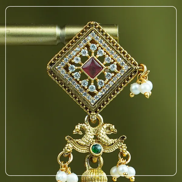 Essential_Earrings_&_Studs