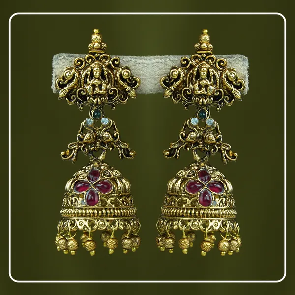 Devyani_The_Lakshmi-Inspired_Antique_Jhumki