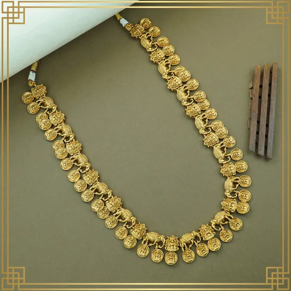 Maroon_Alloy_Premium_Earring_&_Necklace_Combo_Set_|_South_Indian_Jewellery