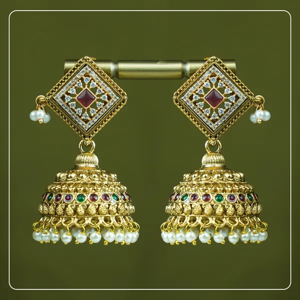 Modern_Earrings_&_Studs
