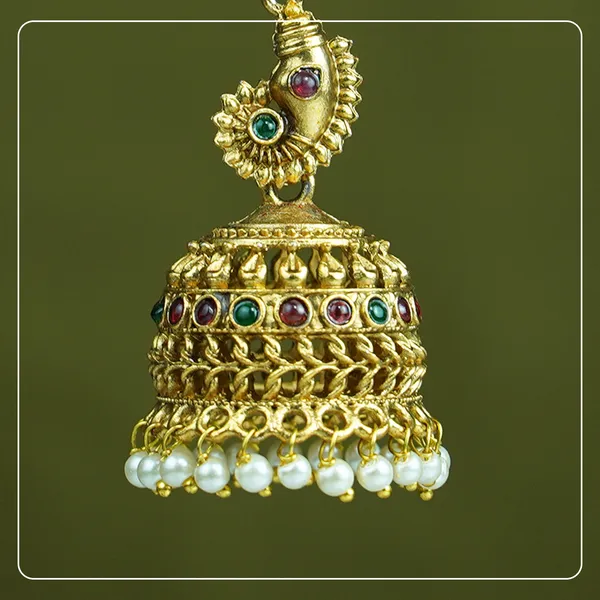Classy_Earrings_&_Studs