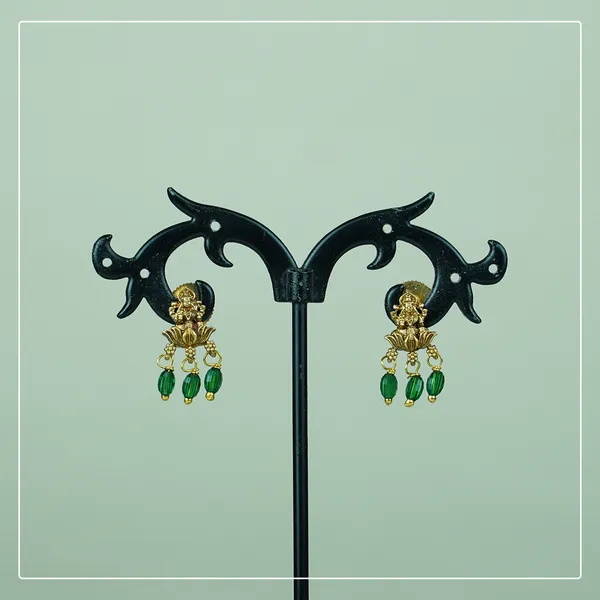 Lakshmi_Glow_Everyday_Necklace