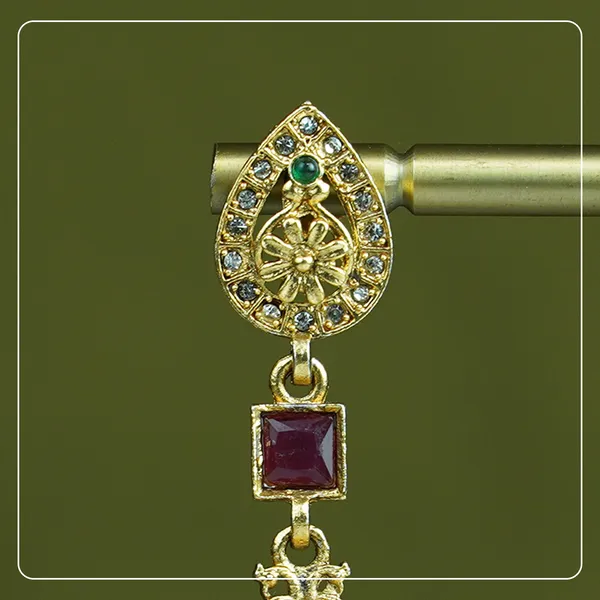 Feminine_Colorful_Earrings