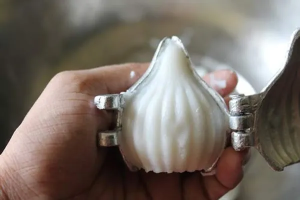 Prime_Bakers_and_Moulders_Aluminium_Modak_Moulds_(Set_of_2)