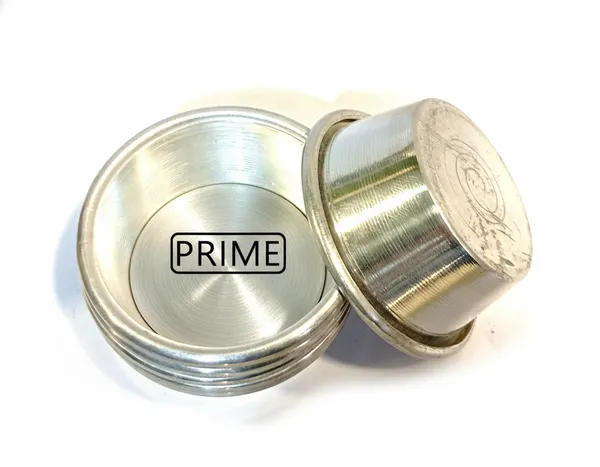 Prime_Bakers_and_Moulders_Aluminum_Muffin_Cupcake_Pudding_Jelly_Cup_Mould_-_Set_of_6_Glass
