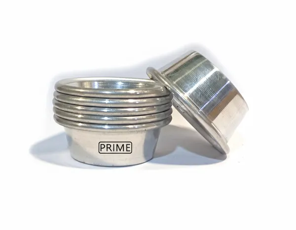 Prime_Bakers_and_Moulders_Aluminum_Muffin_Cupcake_Pudding_Jelly_Cup_Mould_-_Set_of_6_Glass