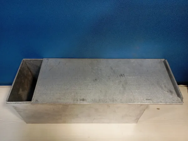 Prime_Bakers_and_Moulders_Bread_Mould_Loaf_Tin/Sandwich_Mould/Jumbo_Bread_Sandwich_Tin