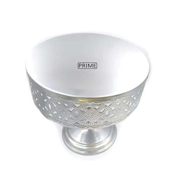 Prime_Bakers_and_Moulders_Decorative_Metal_Cake_and_Pizza_Display_Stand,_Handmade_(Silver)