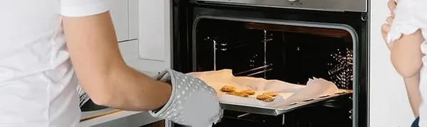 Prime_Bakers_and_Moulders_Perforated_Reusable_Oven_Tray_Party_Easy_Clean_Pizza_Crisper_Pan_Baking_Roasting