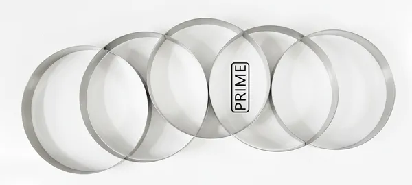 Prime_Bakers_and_Moulders_Round_Cutting_Steel_Rings,_Burger_bun_Cutter_Mold_Baking_and_Cake_Decorating_(5_Pieces)