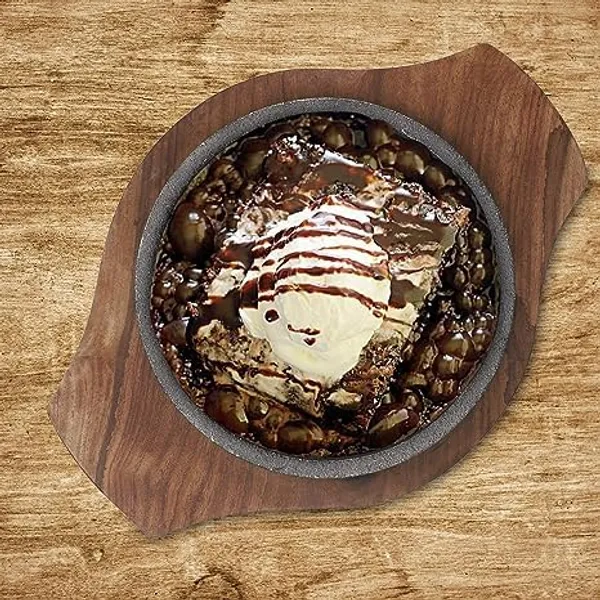 SHEESHAM_Small_Dessert_Serving_Plate_Brownie_Sizzler_Tray_with_Wooden_Base,_5_inch