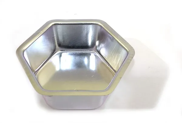 Aluminium_Cake_Tin_Mould_For_Baking_1_Kg_Cake_(Hexagonal)