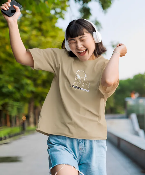 TOFFTEES_Premium_French_Terry_Fabric__(220_GSM)_Beige_Oversized_MusicOnOff_Half_Sleeves_Women's_T-shirt