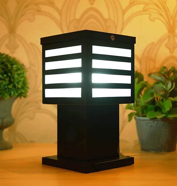 Avior_Black_Outdoor/_Exterior_Lamp,_Gate_Light,_Pole_Light,_Garden_Light_Pack_Of_1_(Metal,_Plastic)_(Pack_of_1)