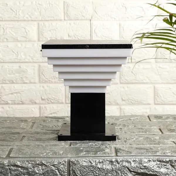 Avior_Black_&_White_Modern_Design_Stairs_Shape_Waterproof_Gate_Light,_Pillar_Lamp,_Garden_(Pair_Of_2,_Ac/_Dc,_Metal)