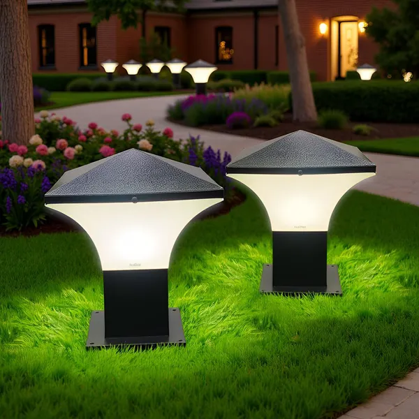 Avior_Black_Classic_Design_Gate_Light,_Square,_Water_Proof_Outdoor_Gate_Lamp,_Pillar_Lamp,_Garden_Light_Pack_Of_1