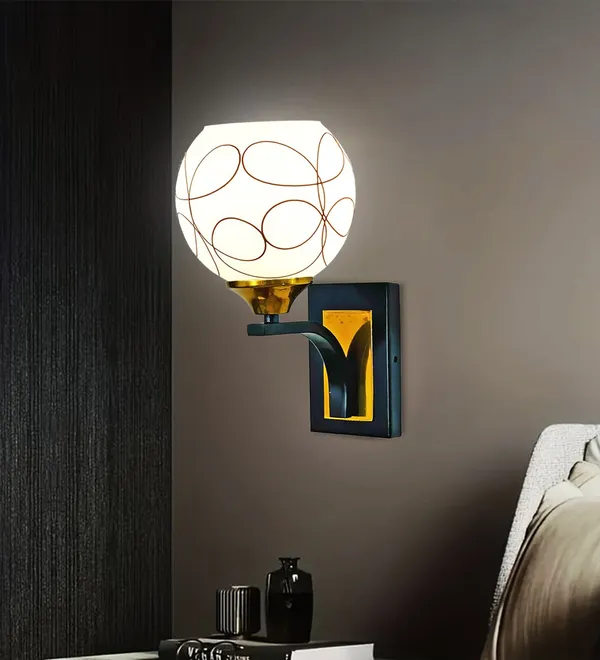 Avior_White_And_Black_Wall_Lamps_For_Bedroom,_Living_Room,_Kitchen,_Offices,_Gallery,_Offices_Wall_Lights_And_Cafe_Wall_Lights