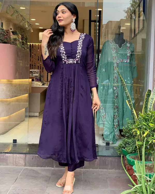 Purple_Cotton_Embroidery_Work_Cotton_Kurti_With_Pant_&_Dupatta_Set_|_For_Women