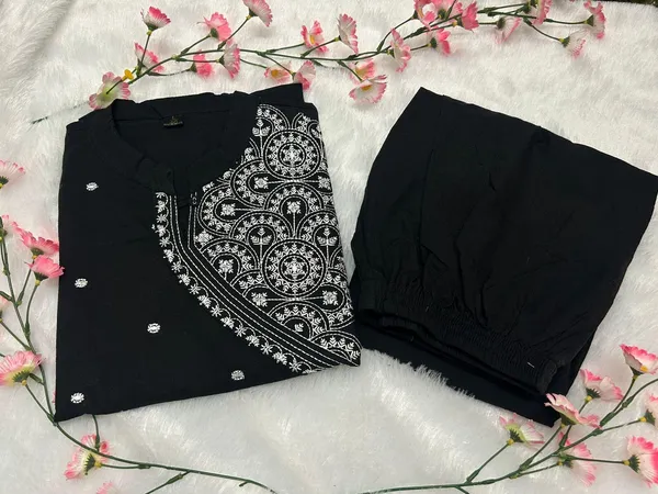 Black_Cotton_Kurta_Pant_Set_with_Embroidery_Work_for_Women