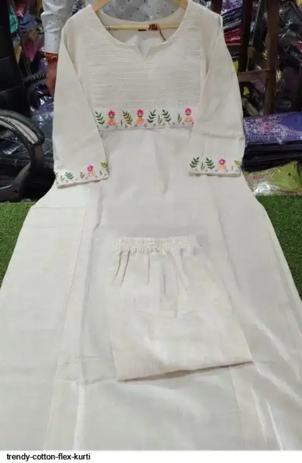 White_Trendy_Cotton_Flex_Kurti_For_Women