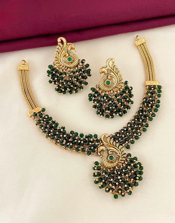 Exquisite_South_Indian_Peacock_Design_With_Green_Beads_Choker_Necklace_Set_For_Women