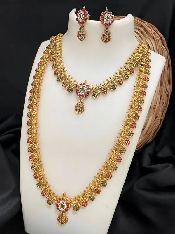 Simple_Matte_Finish_Multicolour_Mini_Floral_Combo_Set_For_Women