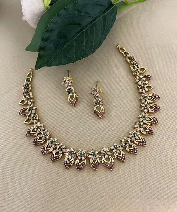 Classic_Rhodium_Polish_AD_Mini_Red_Floral_Choker_Necklace_Set_For_Women