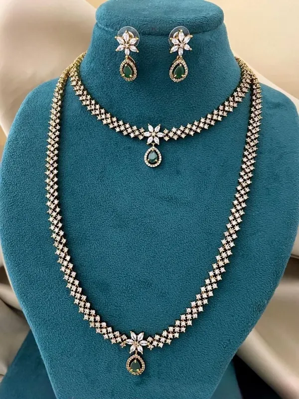 Stunning_White_Floral_Green_Stone_Combo_Set_For_Women