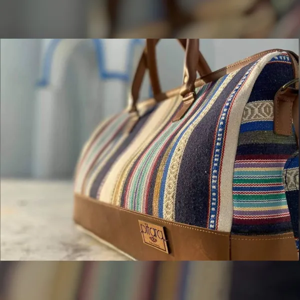 Woven_Durrie_With_Leather_Handcrafted_Duffle_/_Travelling_Bag