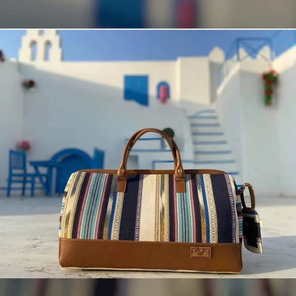 Woven_Durrie_With_Leather_Handcrafted_Duffle_/_Travelling_Bag