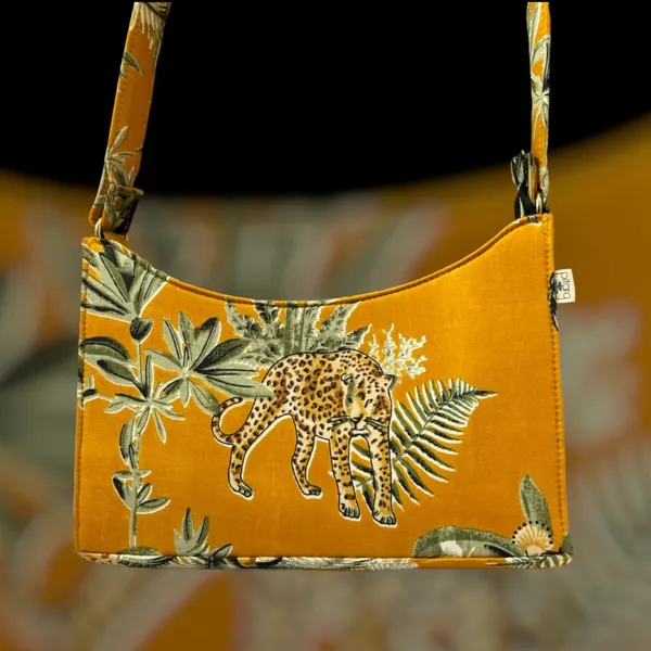 Mustard_Handcrafted_Cotton_Printed_Baguette_Shoulder_Bag_With_Matching_Handle