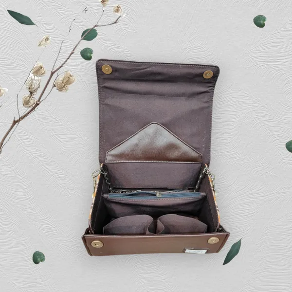 Coffee_Box_Sling_Bag