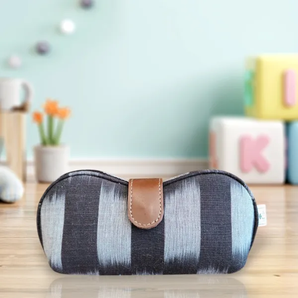Charcoal_Grey_Ikat_Handcrafted_Cotton_Printed_Sunglass_Cover
