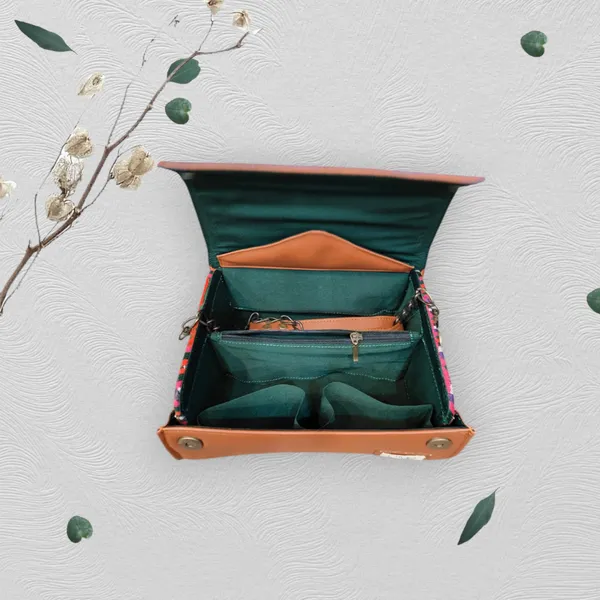 Tan_Box_Sling_Bag
