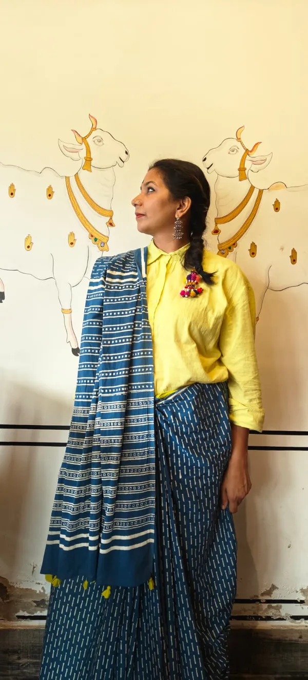 Ethereal_Indigo_Mulmul_Saree_With_Unstitched_Blouse_Piece