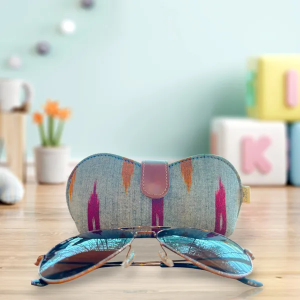 Grey_Ikat_Handcrafted_Cotton_Printed_Sunglass_Cover