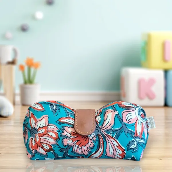 Teal_Floral_Handcrafted_Cotton_Printed_Sunglass_Cover