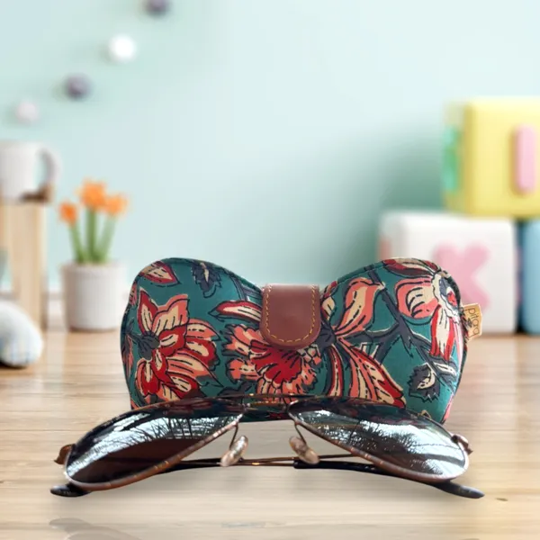 Teal_Floral_Handcrafted_Cotton_Printed_Sunglass_Cover