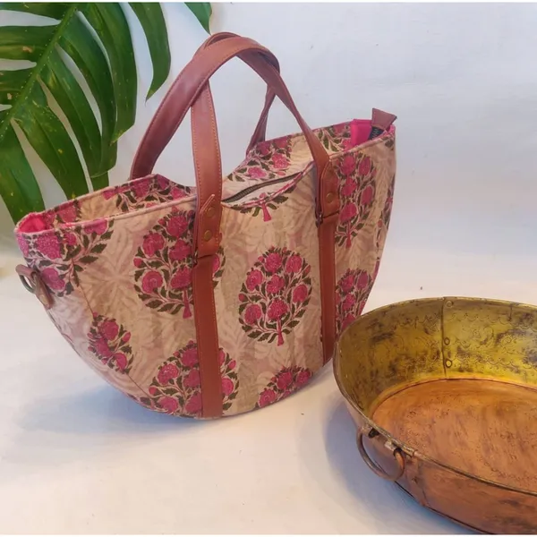 Pink_Handcrafted_Sling_/_Hand_Bag_With_Leatherette_Upside_Down