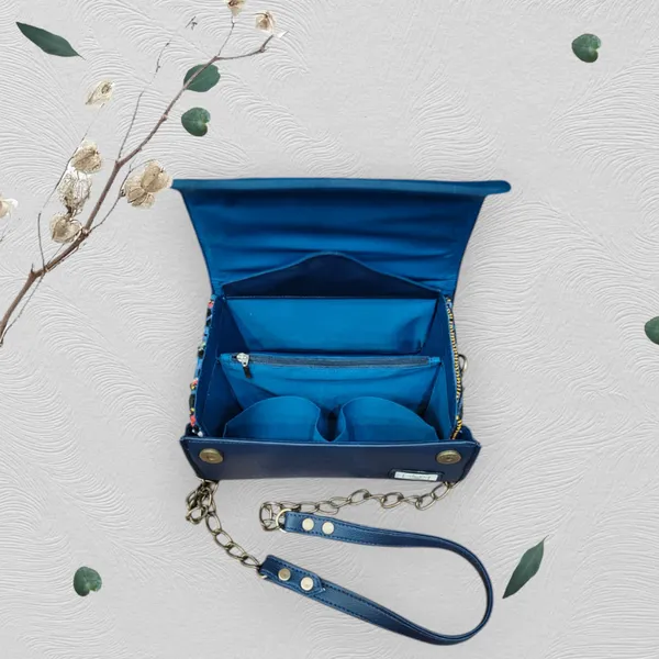 Blue_Box_Sling_Bag