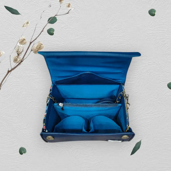 Blue_Box_Sling_Bag
