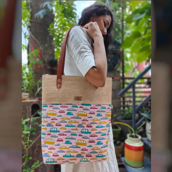 Pink_Car_Handcrafted_Cotton_Printed_Jute_Tote_Bag_With_Leather_Handle