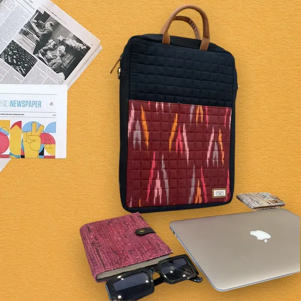 Black_Handcrafted_Maroon_Ikat_Canvas_With_Quilting_Laptop_Bag_&_Matching_Handle