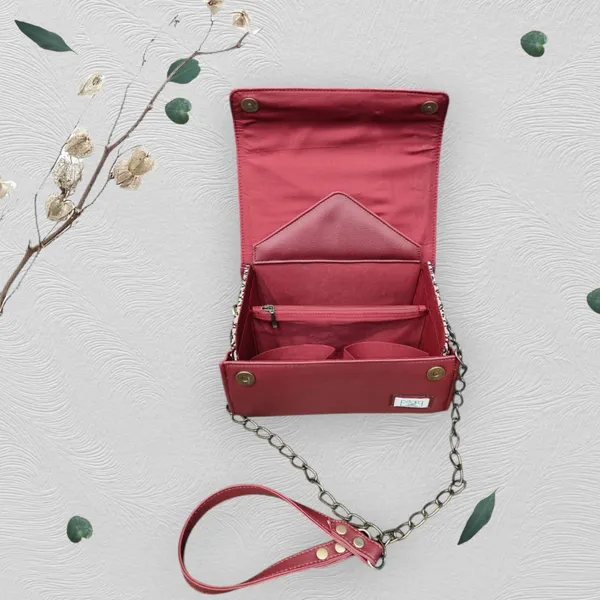 Maroon_Box_Sling_Bag